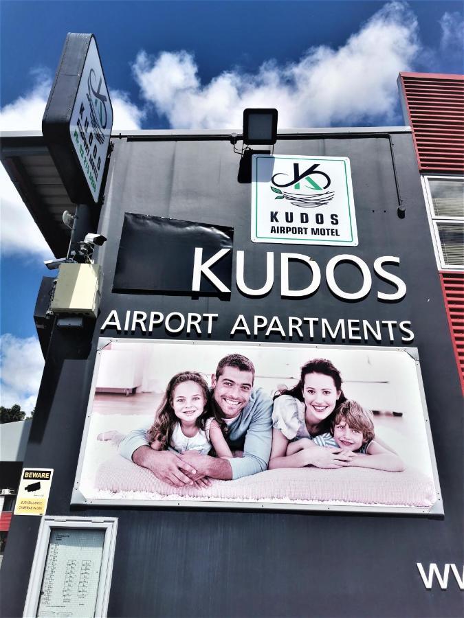 Kudos Business Suites & Airport Motel Окленд Экстерьер фото